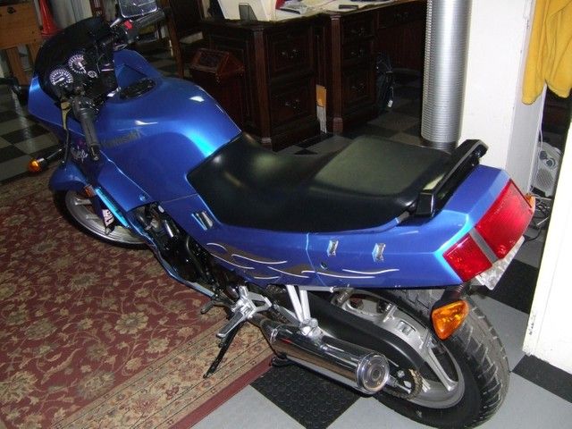 Just in time for spring is this 2005 Kawasaki Ninja EX 250 F Racer in 