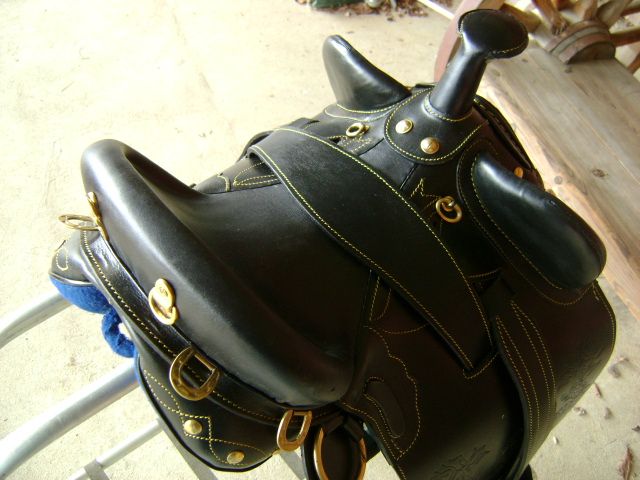 BLACK 15 SNOWY RIVER LEATHER AUSTRALIAN STOCK SADDLE FULL QH TREE 