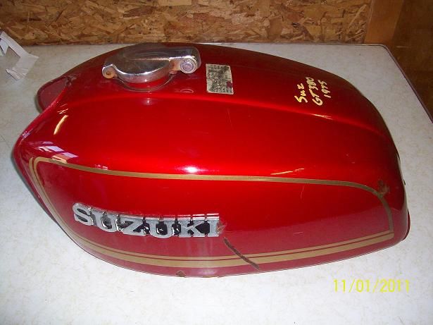 OEM Suzuki GT380 Sebring Fuel Tank 1975 GT 380 Gas Tank Vintage Rare 