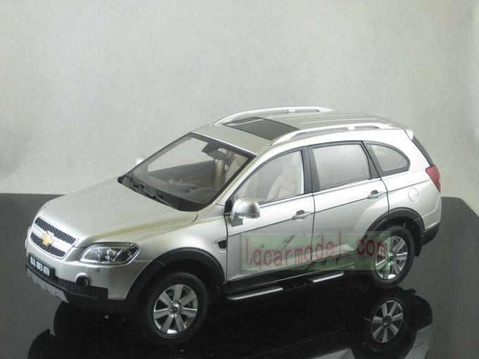 18 China 2010 Chevrolet CAPTIVA SUV Silver Diecast Metal Model 