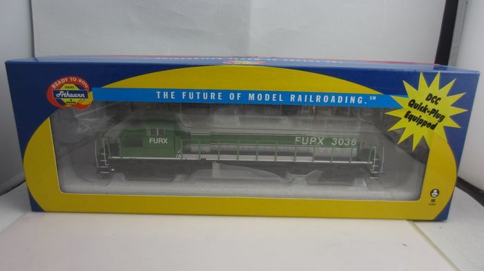 Athearn HO Scale Locomotive FURX SD40 #3036  