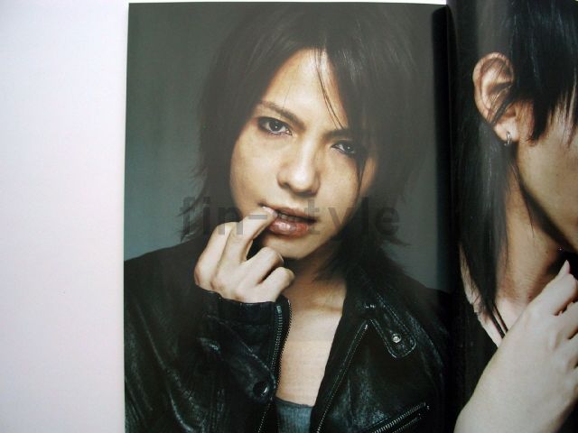 Ongaku to Hito Aug 2008 VAMPS HYDE LArc~en~Ciel Magazine Book  