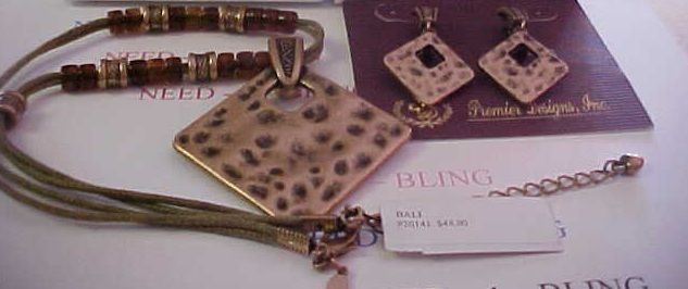 PREMIER DESIGNS ~BALI~ ANTIQUED MATTE BRASS PLATED NECKLACE & EARRINGS 