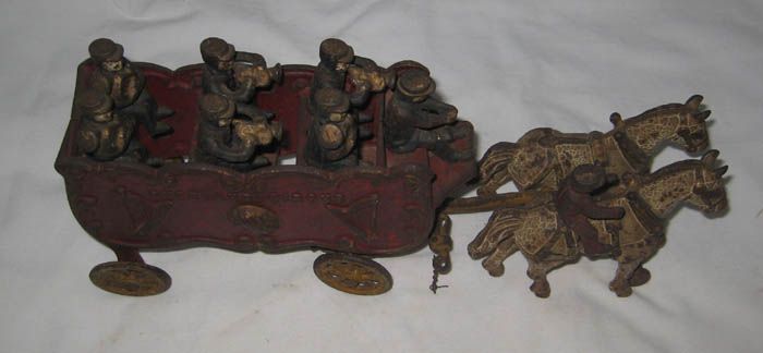 KENTON OVERLAND BAND WAGON BEAR WAGON & CALLIOPE WAGON CAST IRON 