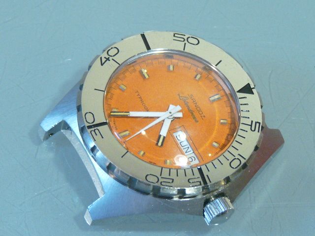 Jl38 Rare Sandoz Typhoon 1000M 1745 Z 84 8 Orange Dial day date Swiss 