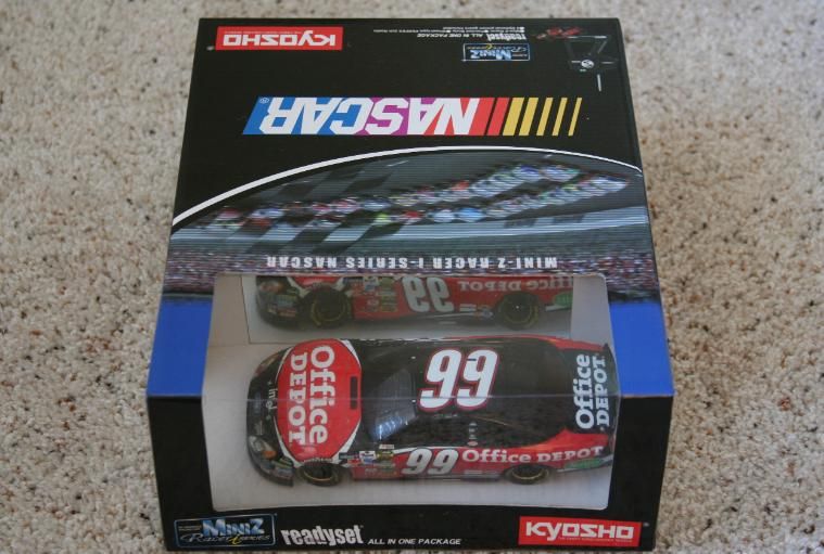 KYOSHO MINI Z RC CAR CARL EDWARDS NASCAR #99  