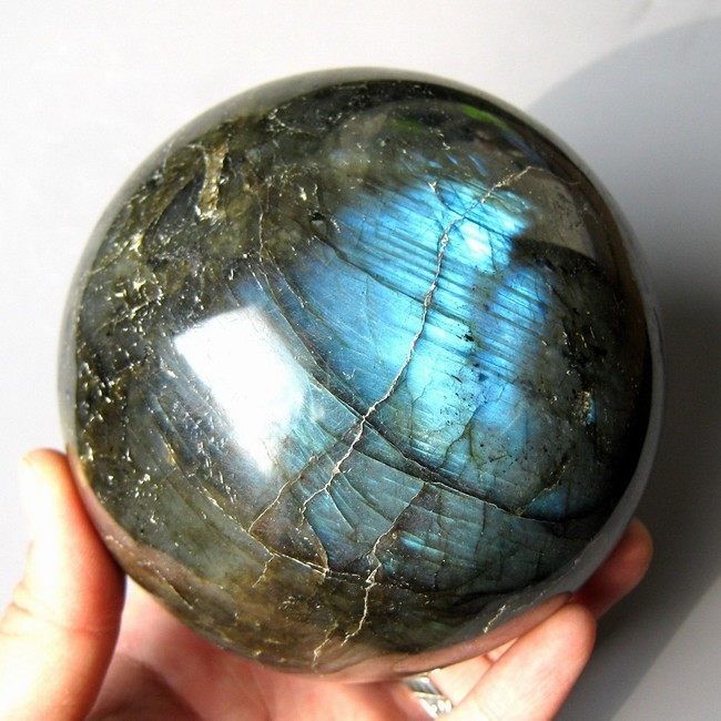 85mm Iridescent Labradorite Crystal Sphere/Ball las85ie1729  