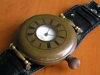 MEDANA ANTIQUE WRISTWATCH ORIGINAL SWISS CLOCK GOLD HALF HUNTER CASE 