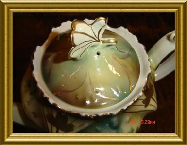 ANTIQUE RARE RS PRUSSIA PORTRAIT Melon Eaters TEA POT  