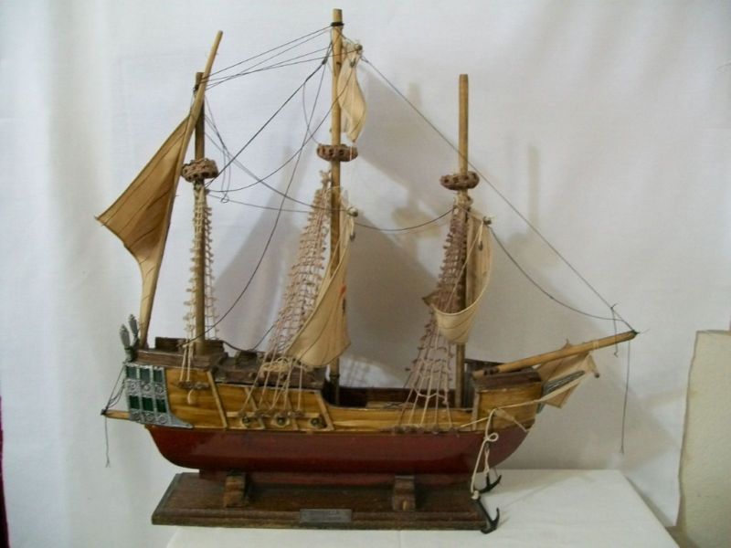 CARABELA SANTA MARIA DISPLAY SAIL BOAT OR SHIP #D70  