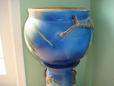 Beautiful Roseville Blue Pine Cone Jardiniere and Pedestal  