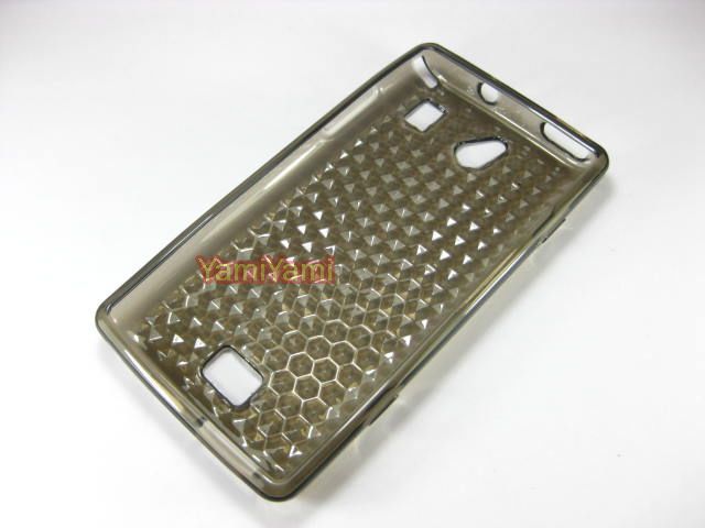 Plastic Soft Rhomb Skin Cover Case Guard For Samsung Omnia 7 i8700 