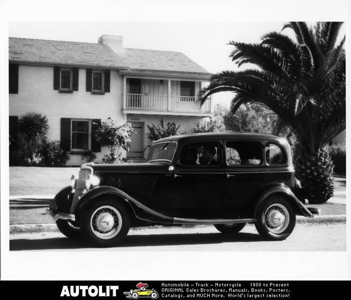 1934 Ford 4 Door Sedan Factory Photo  