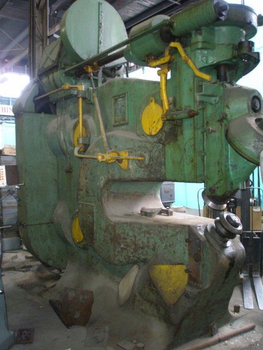 QUICKWORK ROTARY SHEAR , 1 M.S. CAPACITY, 60 THROAT  