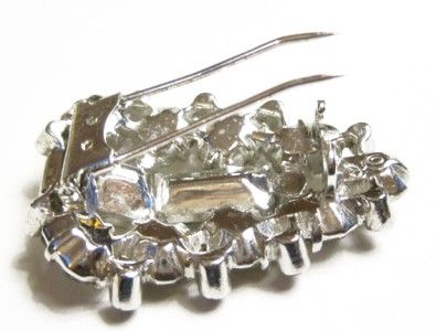   CLEAR RHINESTONE RHODIUM DRESS FUR CLIP PIN SGNED EISENBERG  