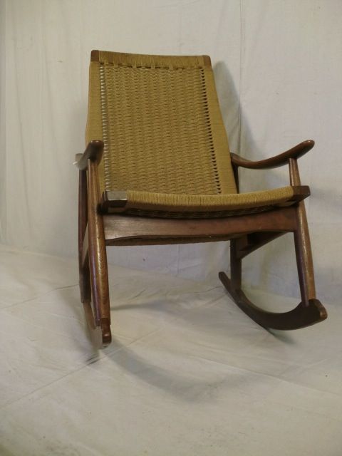 Hans Wegner Style Teak & Woven Rope Rocker (9477)r  