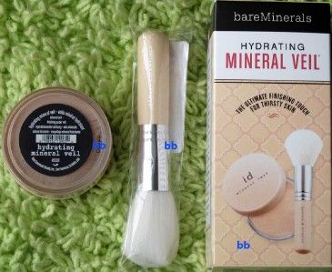 Hydrating Mineral Veil (.21 OZ/ 6G) and Hydrate & Brighten Brush