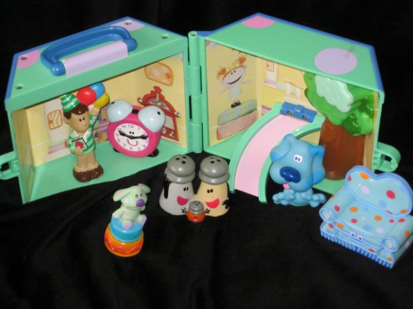 Blues Clues Room Playset w/ Figures Steve Blue Couch Salt Pepper 