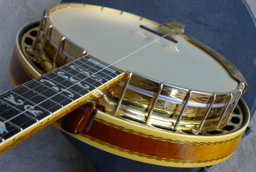 Vintage Gibson 5 String Mastertone Banjo, ca 1969  