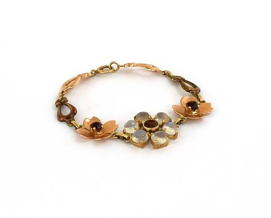 ANTIQUE 14K GOLD, CITRINE & MOON STONE FLOWER BRACELET  