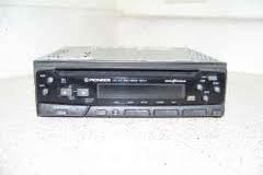 AS IS PIONEER DEH 345 140 WATTS 35 X4 CD/AM/FM RADIO  