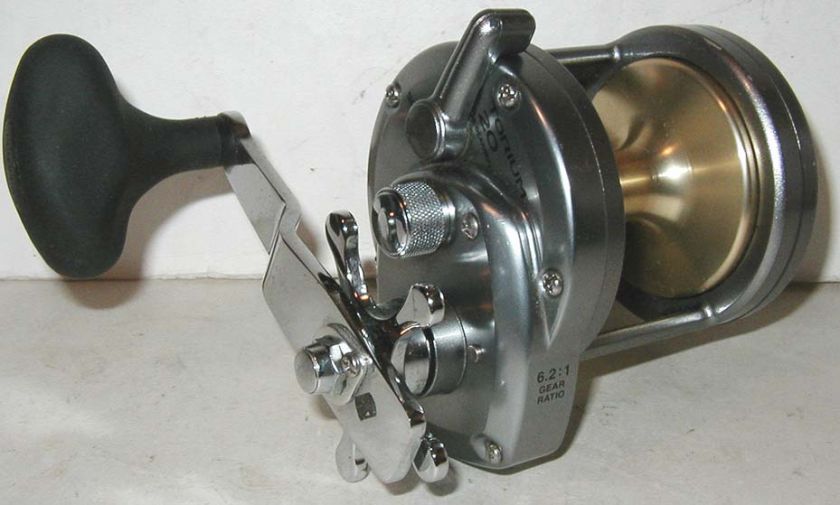 SHIMANO TORIUM 20 Saltwater FISHING REEL~6.21 Gear Ratio  